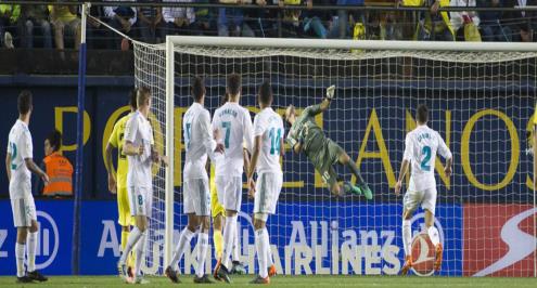 ريال مدريد يبدأ مشواره تحت قيادة لوبيتيجي بالهزيمة أمام مانشستر يونايتد